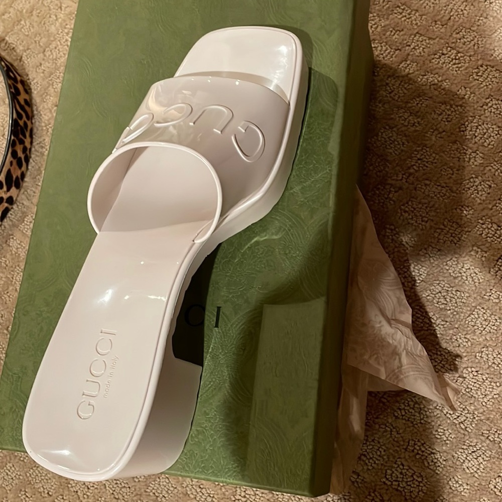 Gucci mystic white rubber block heel slide